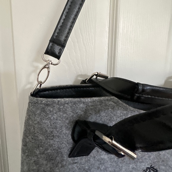 Handmade European Felt Handbag with Floral Embroidery, Gray/Black - Picture 12 of 12